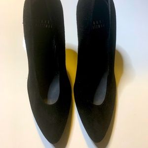 Stuart Weitzman black suede heels - almost new